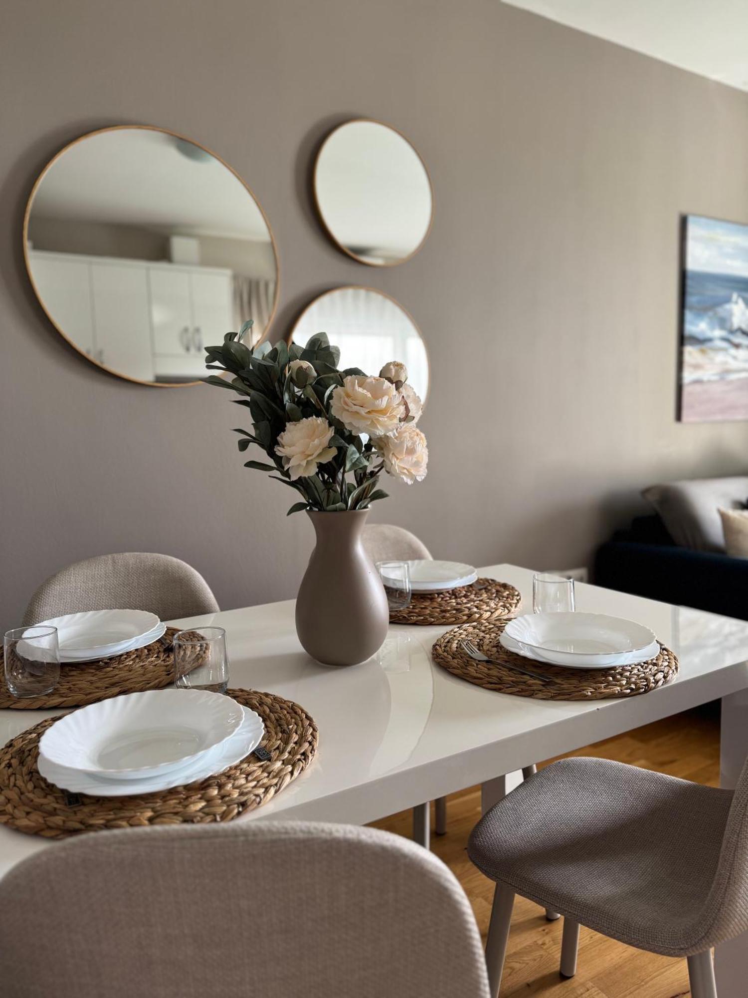 Apartment Tri Sunca Baška Voda Dış mekan fotoğraf