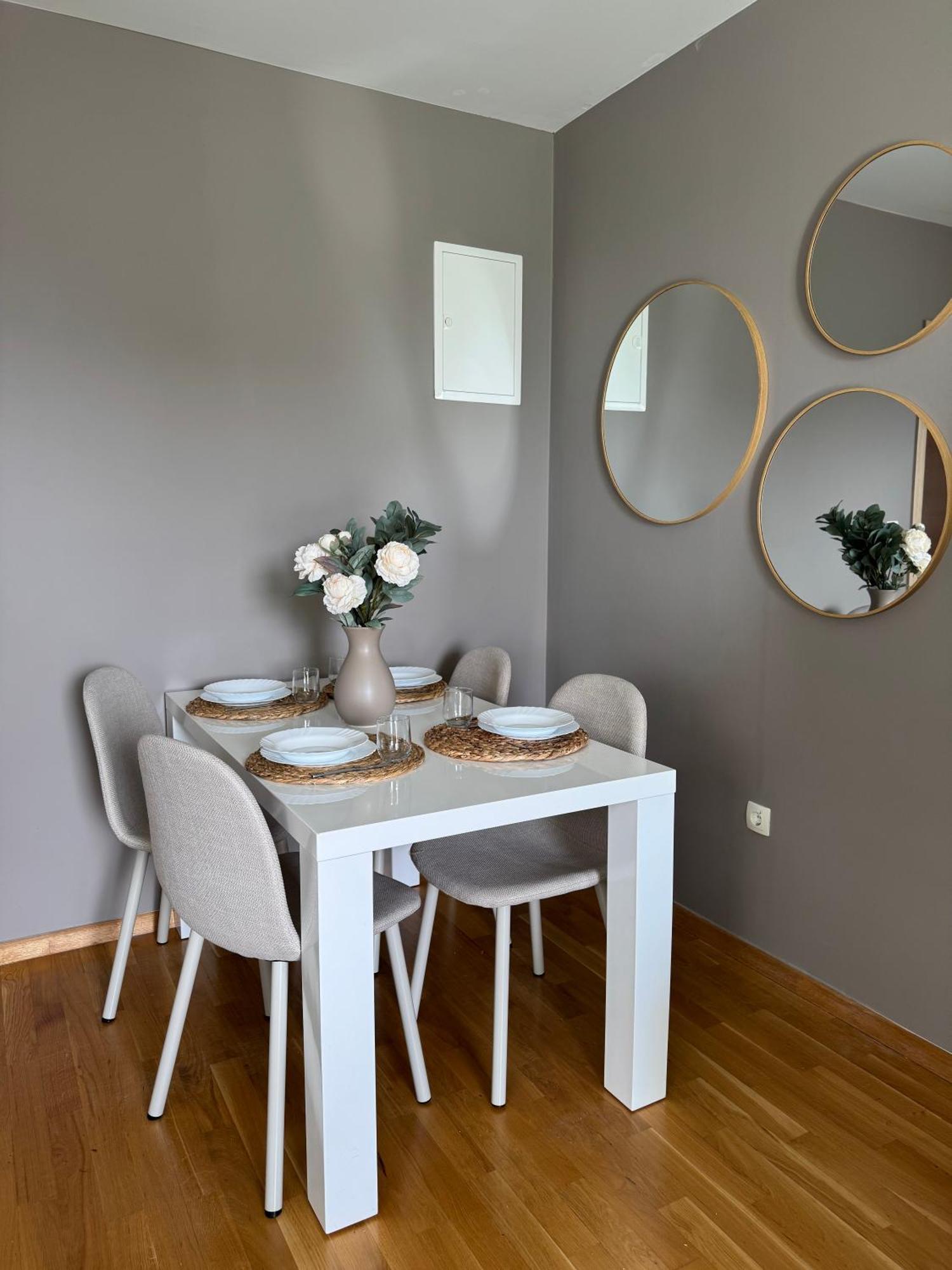 Apartment Tri Sunca Baška Voda Dış mekan fotoğraf