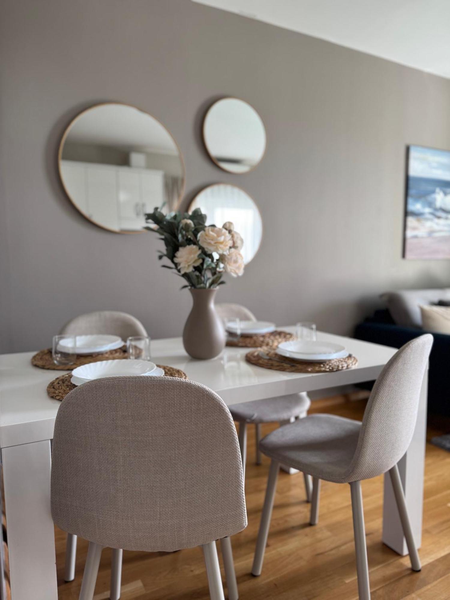 Apartment Tri Sunca Baška Voda Dış mekan fotoğraf