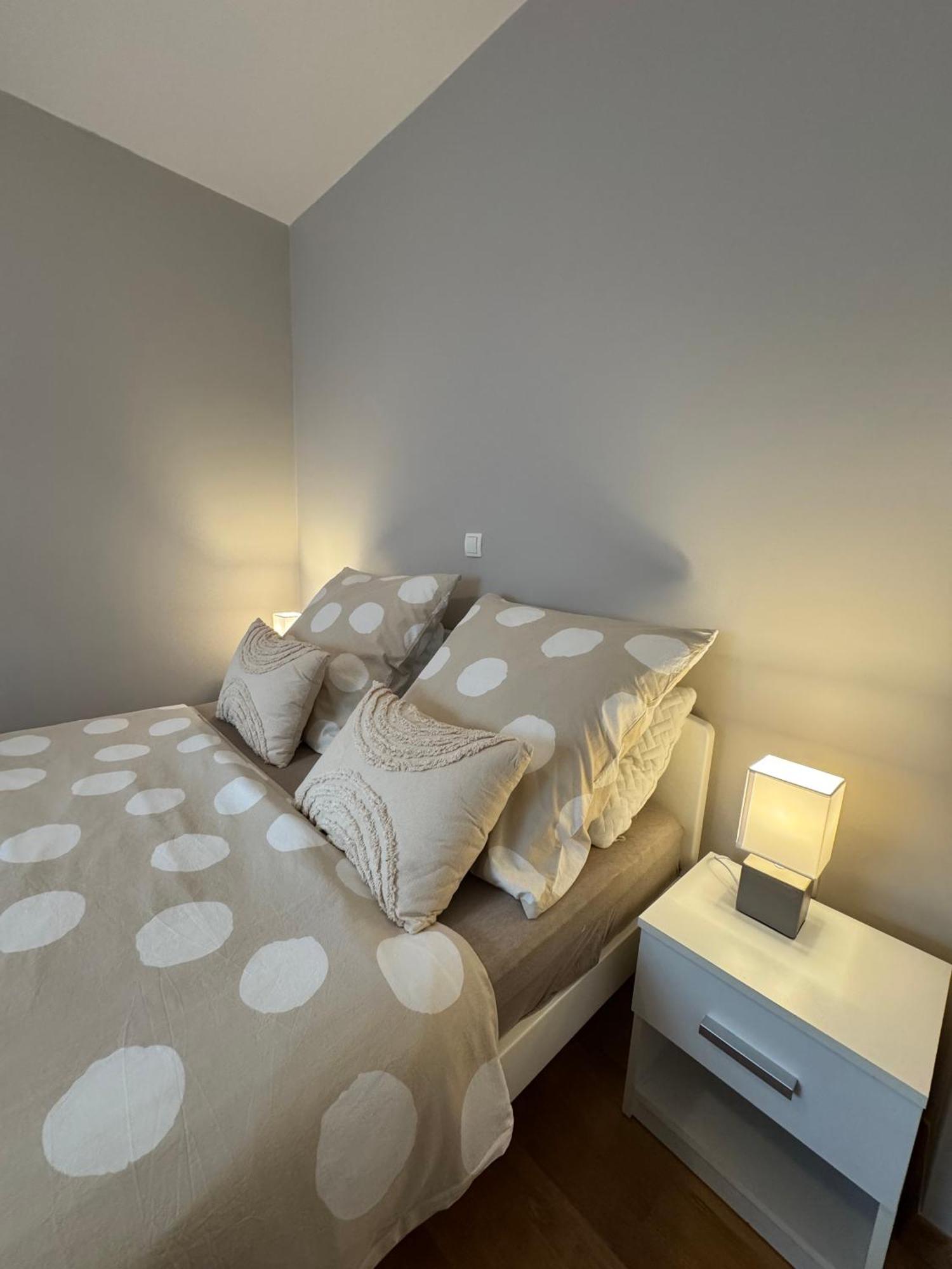 Apartment Tri Sunca Baška Voda Dış mekan fotoğraf